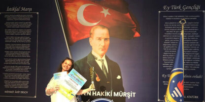 Öğrencimiz Yasmin Elif KOÇDEMİR Sanat Festivalinde ‘’POP VOKAL’’ Kategorisinde 1. oldu.