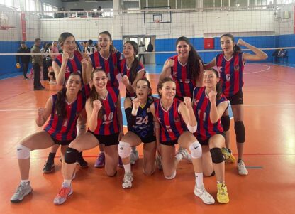 Genç kız voleybol takımımız şampiyon oldu.