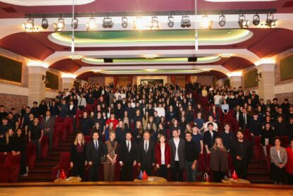 “TED Mezun Buluşması” kapsamında, TED mezunları öğrencilerimizle bir araya geldi.